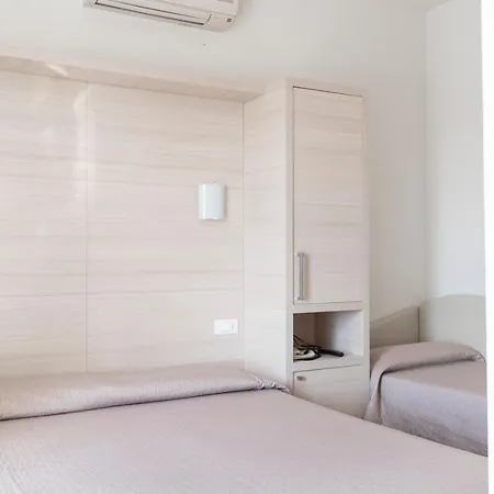 Hotel Primiana 2*