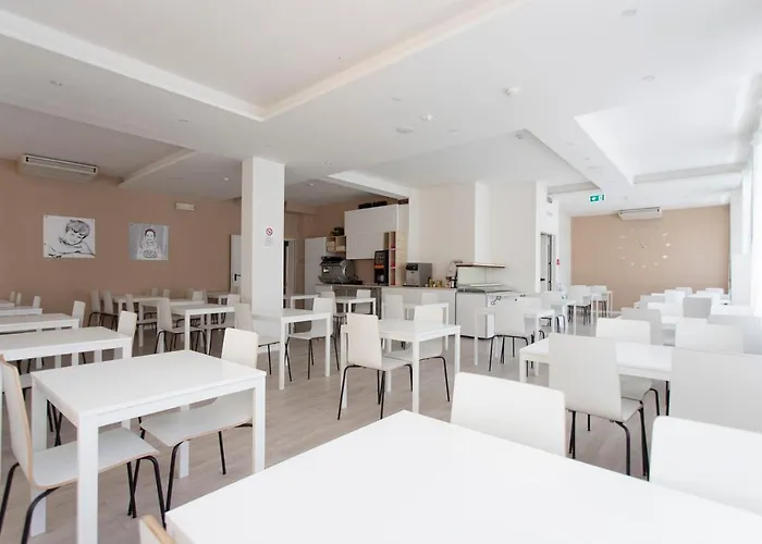 מלון Primiana 2*